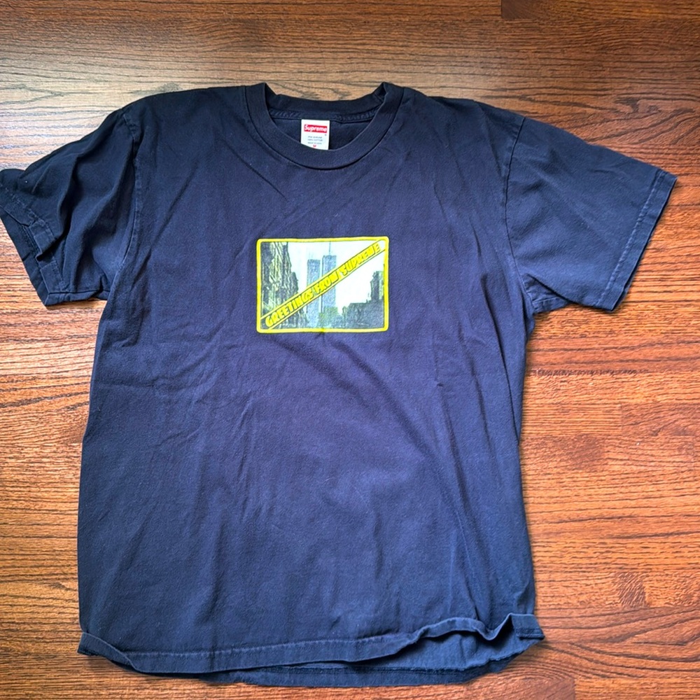 Men’s Supreme tee